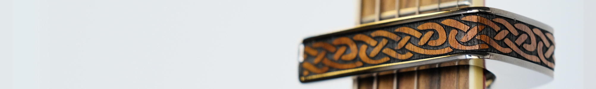 Deluxe Capos