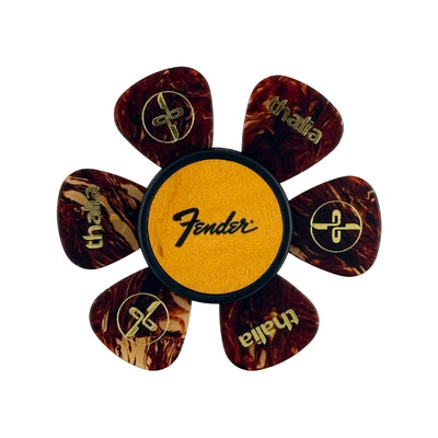 Fender Maple Perine Logo| Pick Puck 2.0