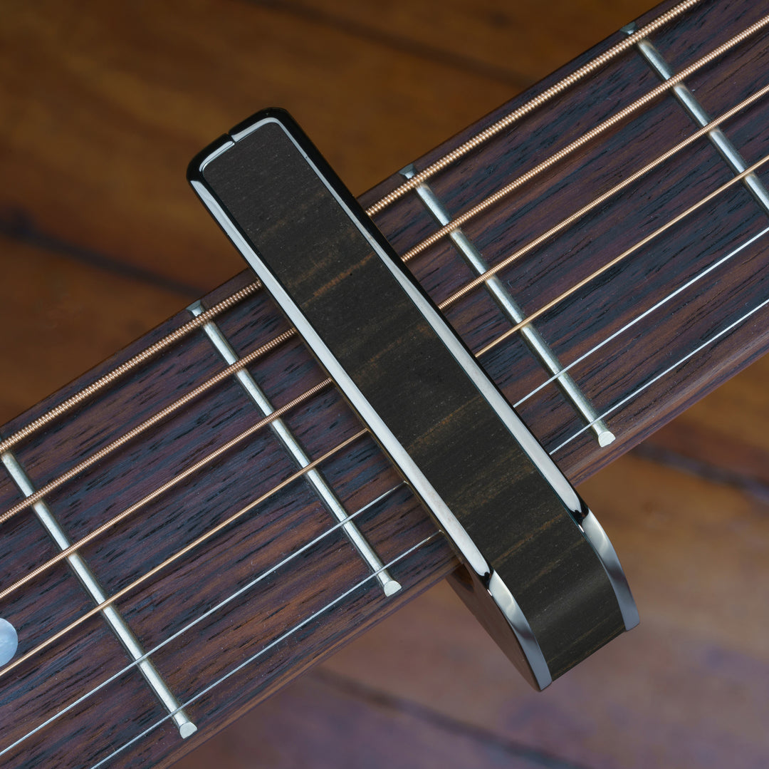 Black Ebony | Capo
