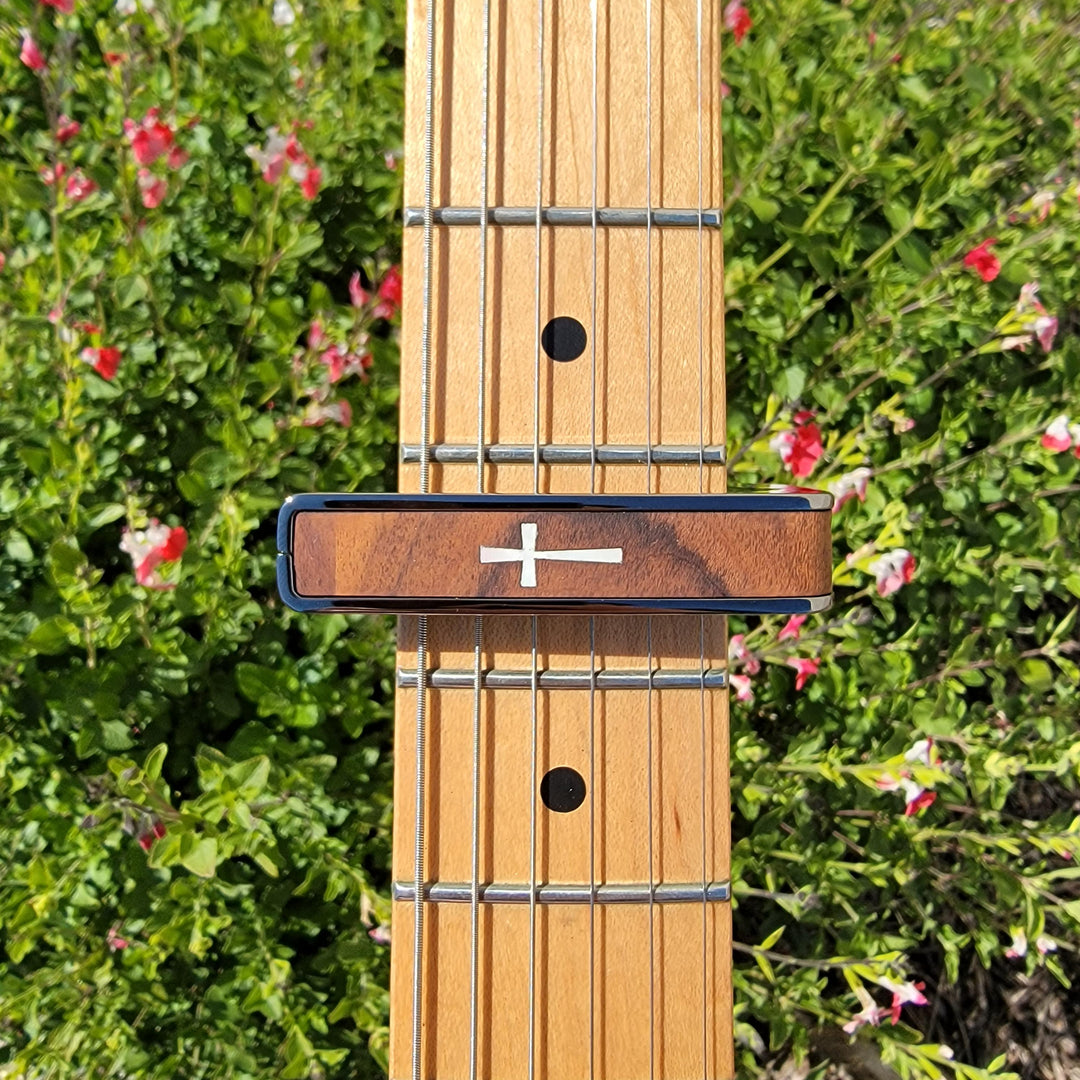 Pearl Cross | Deluxe Capo